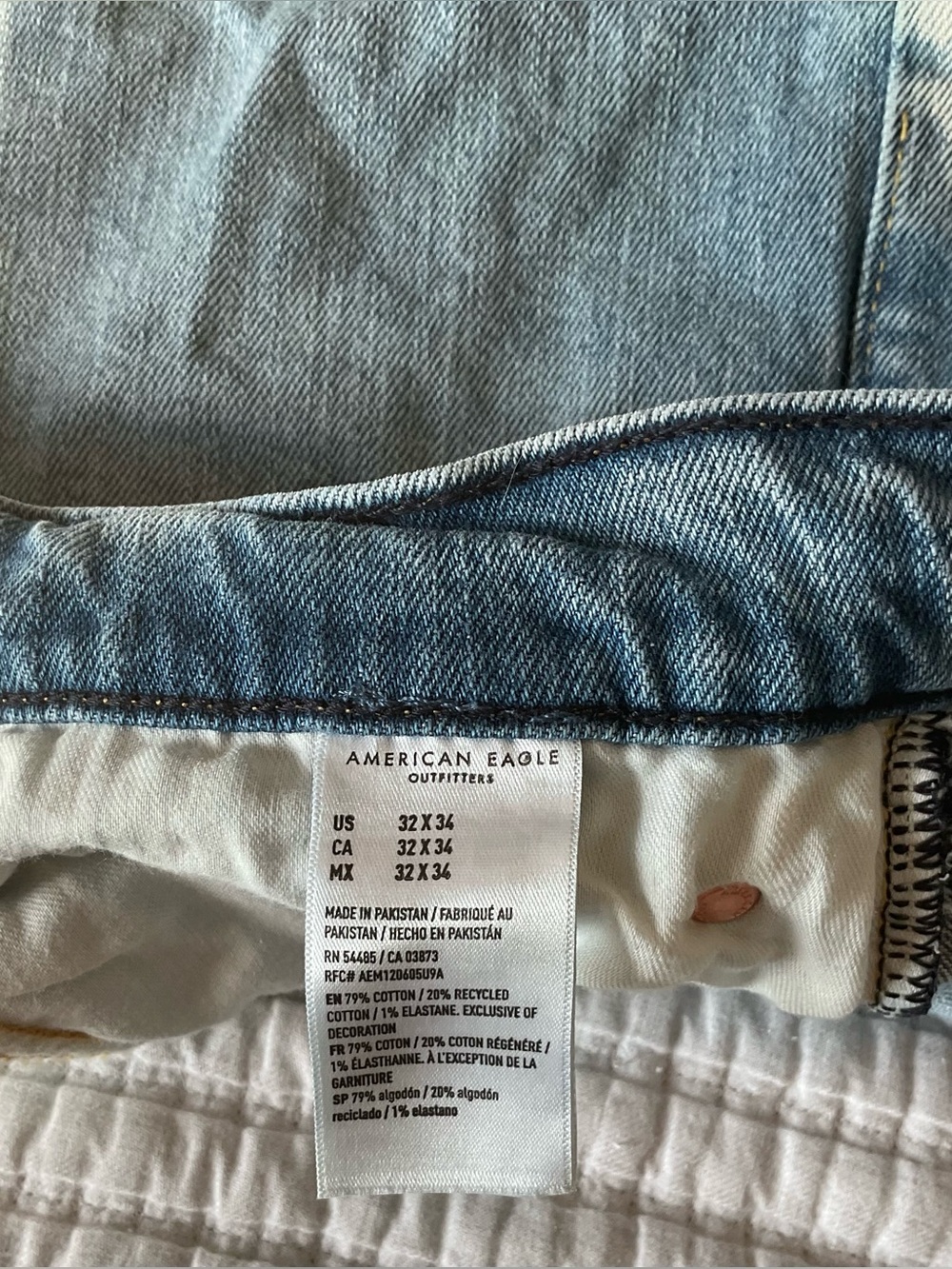 American Eagle Outfitters Medium Blue Denim Jeans - Men’s 32x34